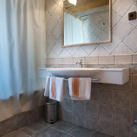 Pey Guest house
