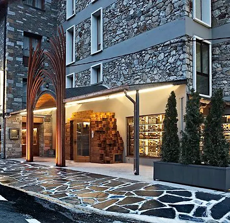 Pey Guest house 2*